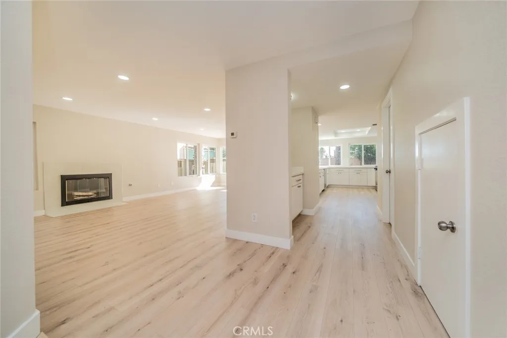 25125 Morning Dove, Moreno Valley, California 92551 home-pic-16